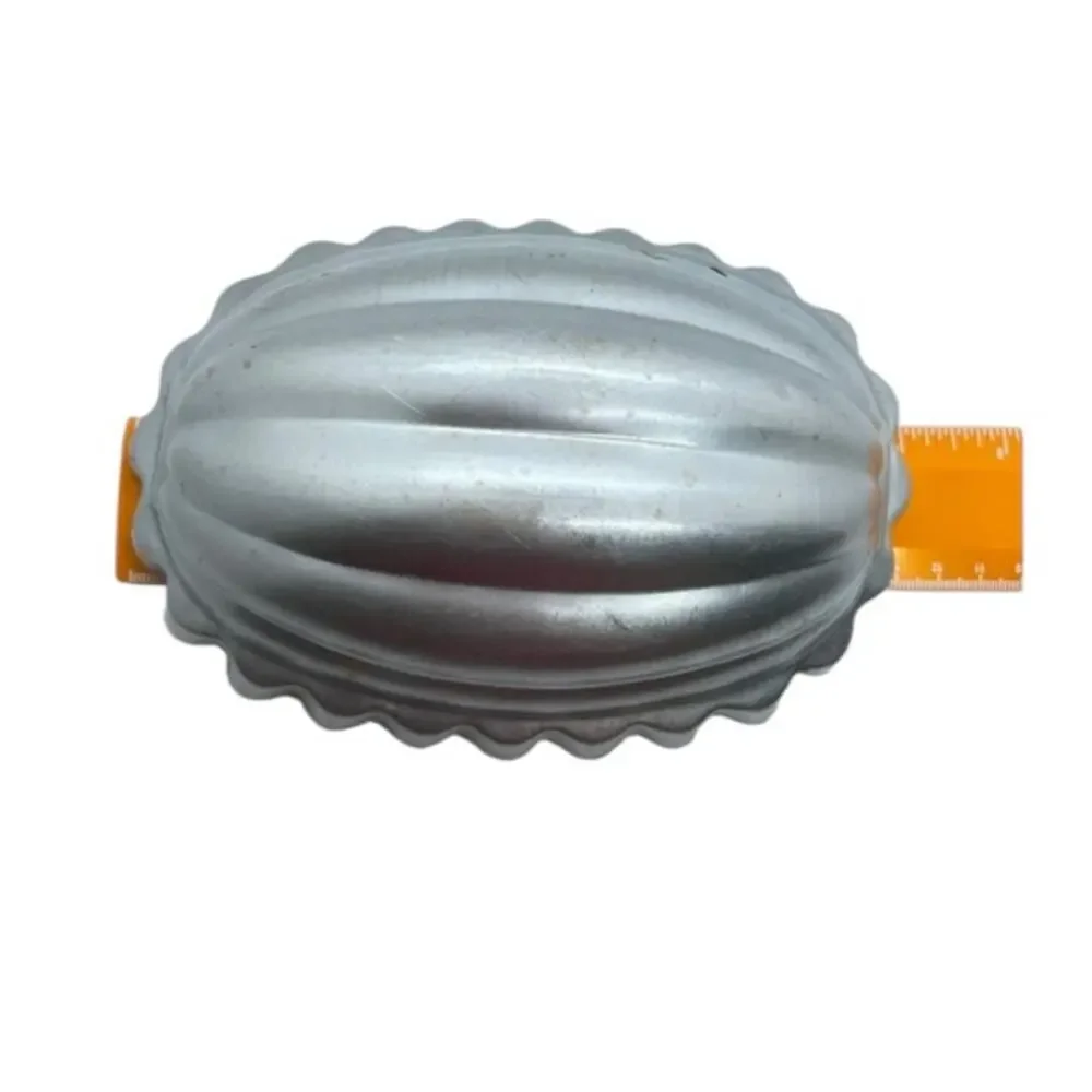 VTG Aluminum Fluted‎ Jelly Mold Dome Baking Tin Retro Kitchen Decor Mirro MCM